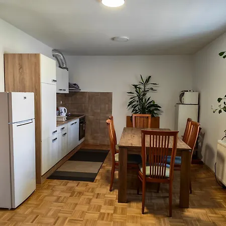 Center Gric - Sobe, Apartma Апартаменты